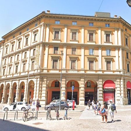 Familybo Apartments Bologna Delight - Front Station Buitenkant foto