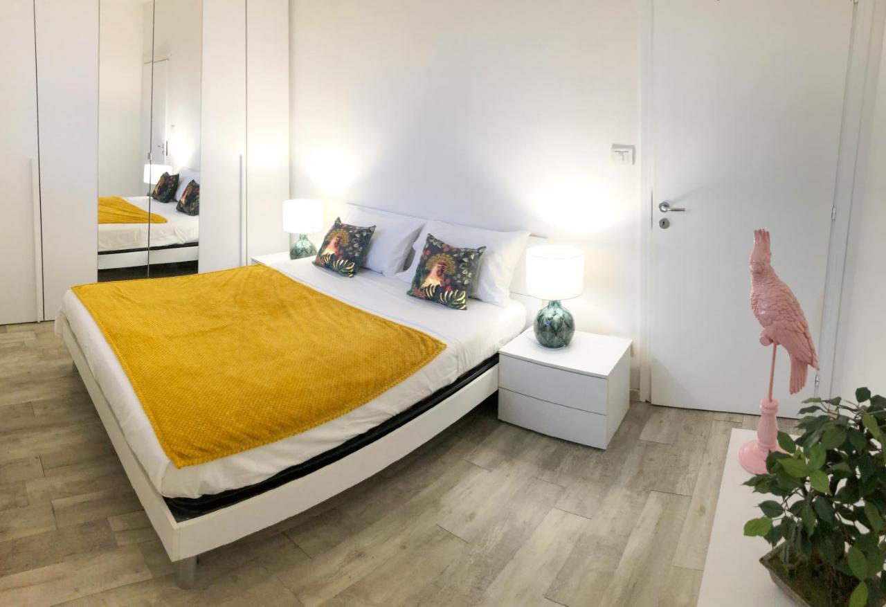 Familybo Apartments Bologna Delight - Front Station Buitenkant foto